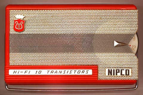 Nipco coatpocket transistor radio