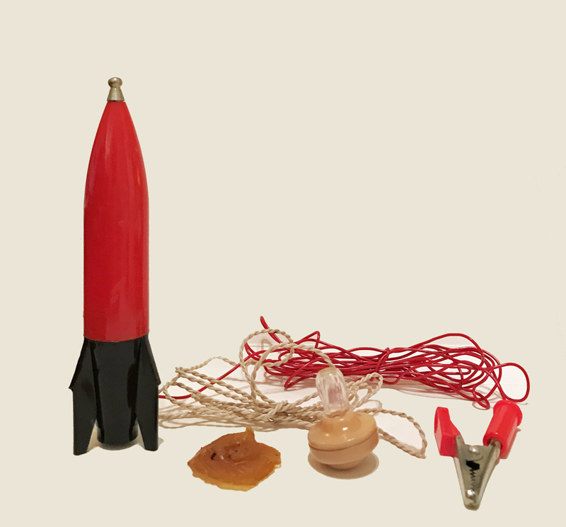 Imperial Missile AR-60 Germanium diode radio