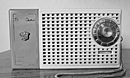 Truetone D3714 transistor radio