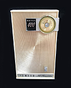 Zenith Royal 400 transistor radio