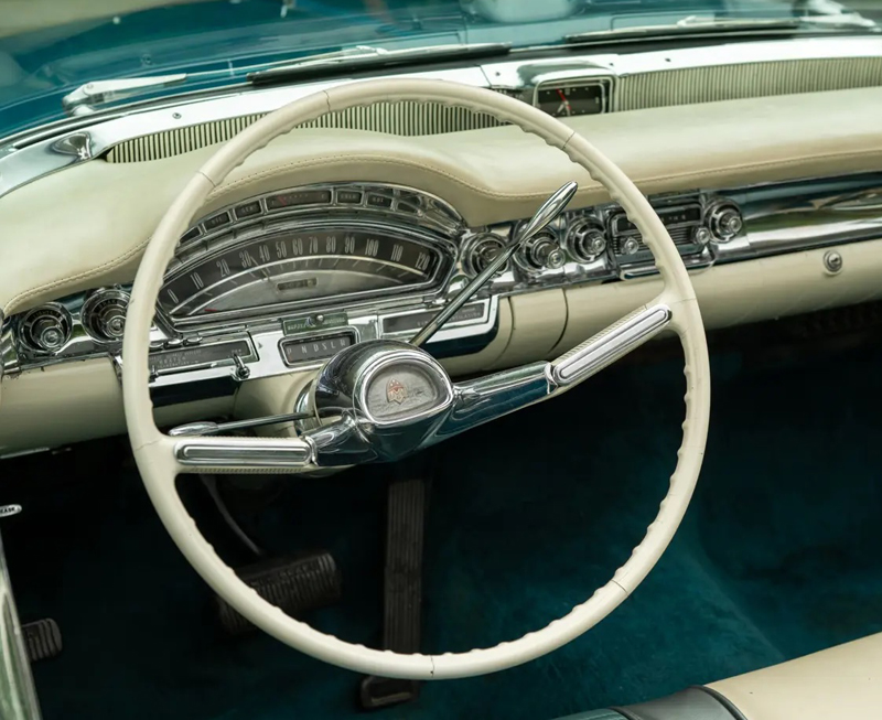 1958 Olds 98 dashboard