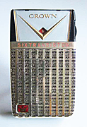 Crown TR-670 transistor radio